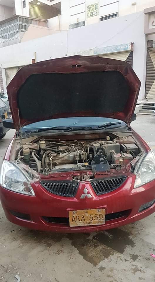 Bonnet Insulator Misubushi Lancer For Heat Resistance and sound proffing
