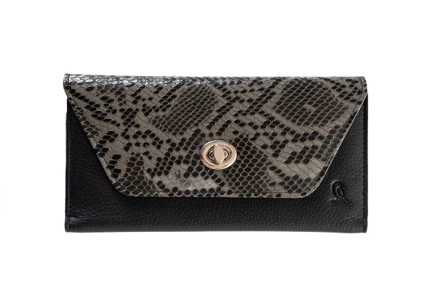 Detox Clutch
