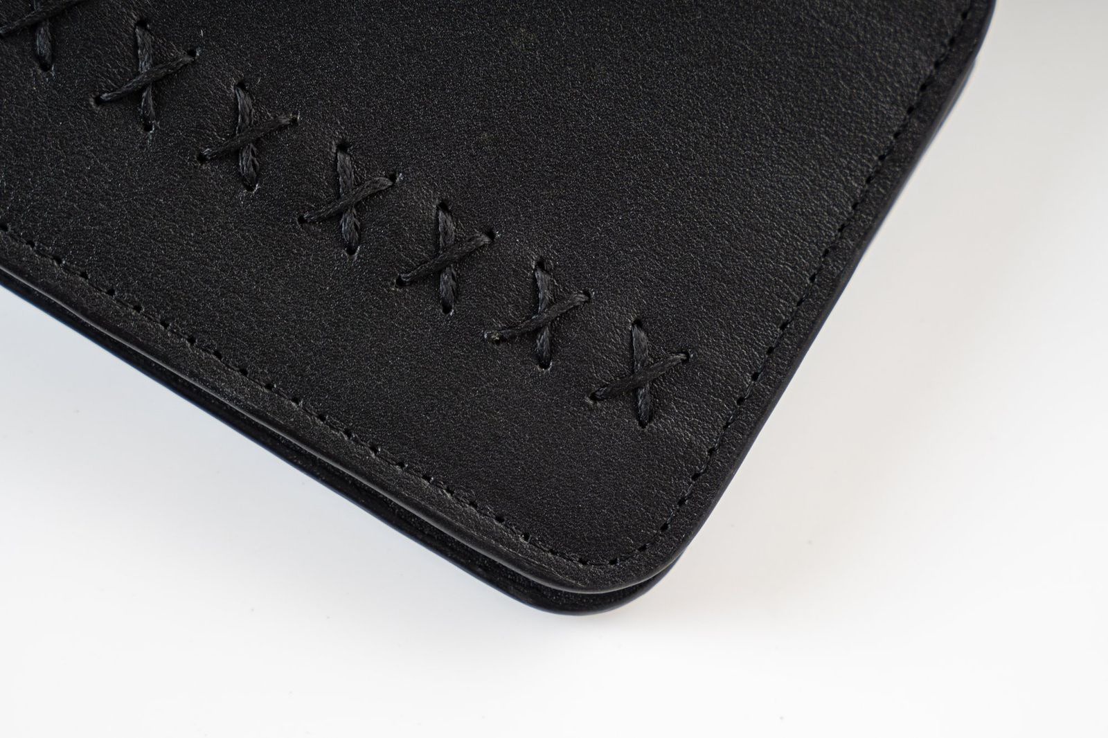 Criss Cross Bi-Fold, view 9