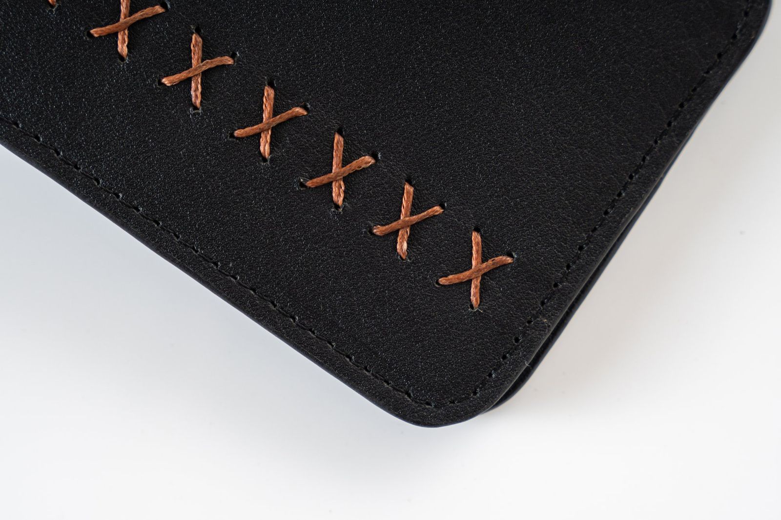 Criss Cross Bi-Fold, view 5