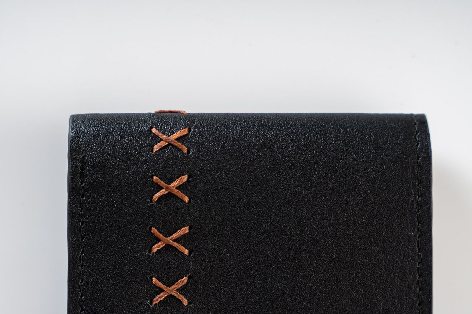 Criss Cross Bi-Fold, view 4
