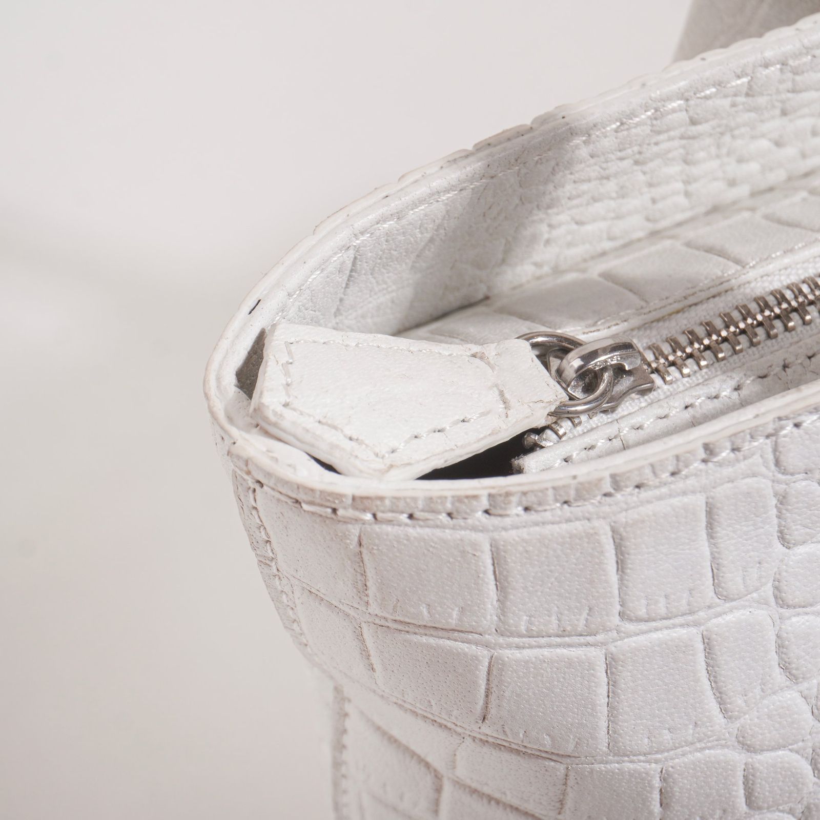 Croc Tote, view 8
