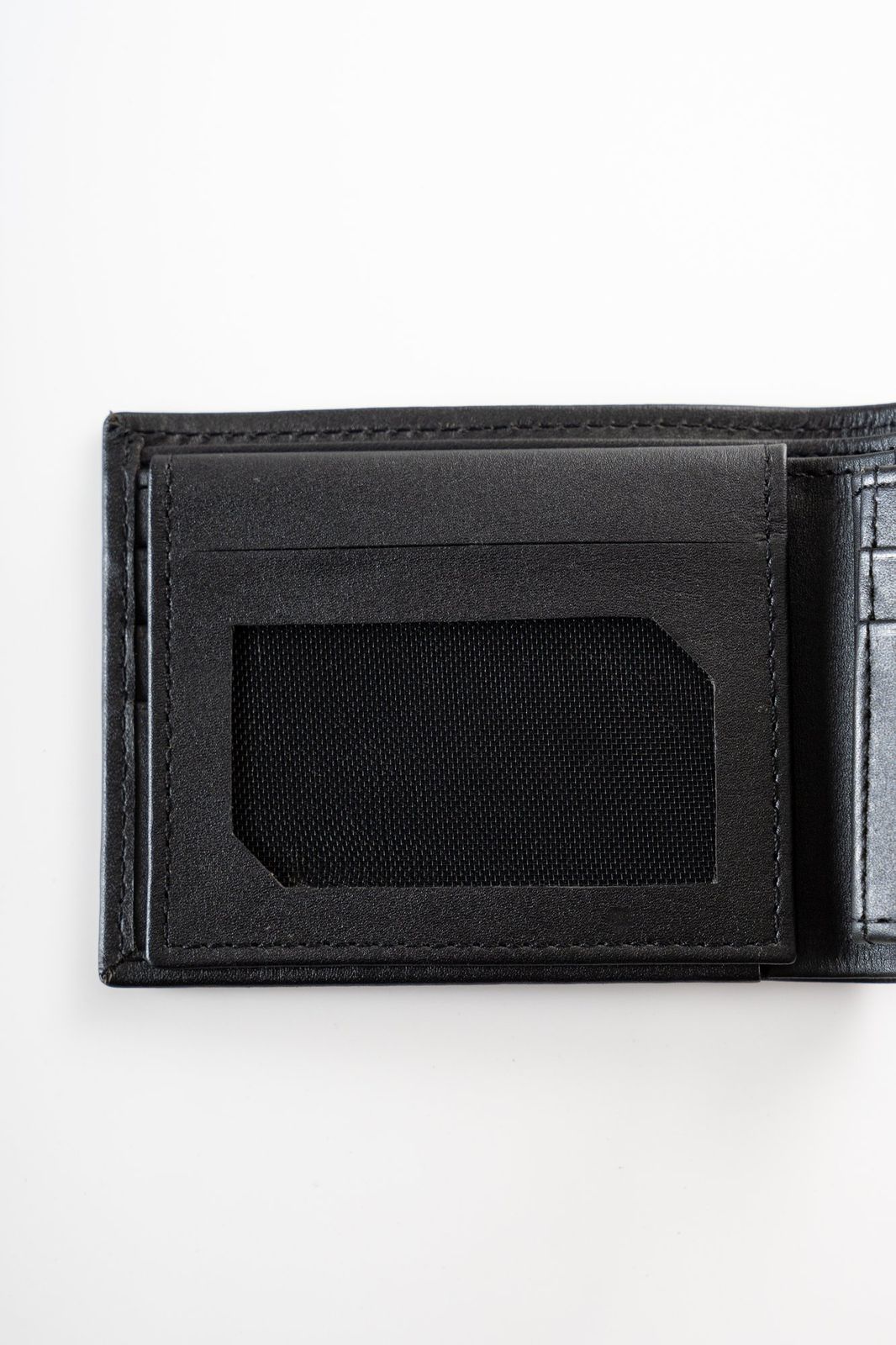 Ever Classic Wallet, view 2
