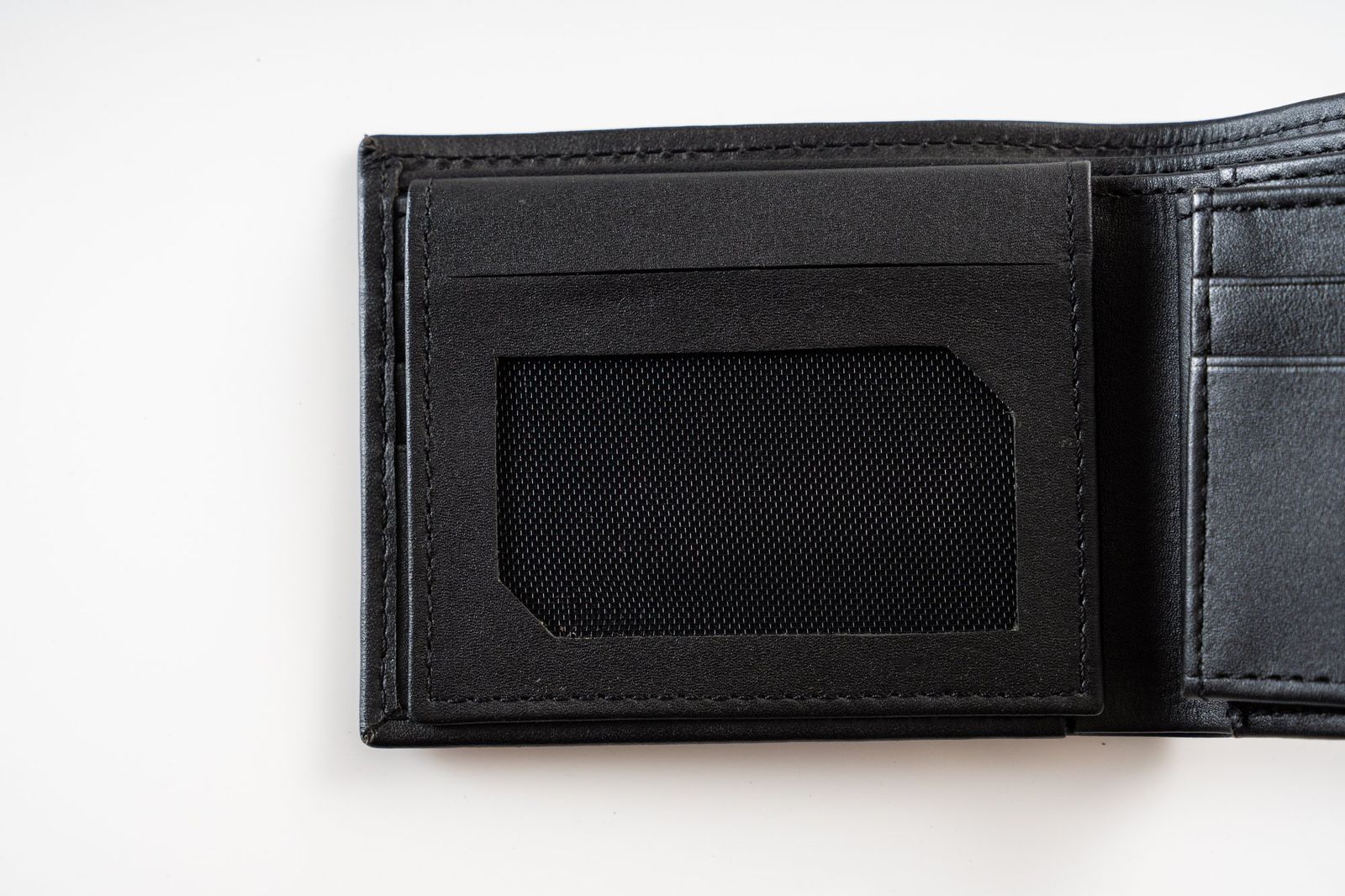 Ever Classic Wallet, view 7