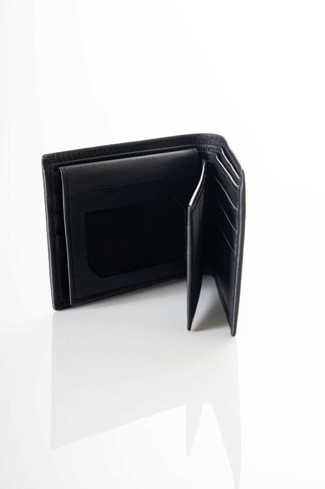 Ever Classic Wallet, view 5