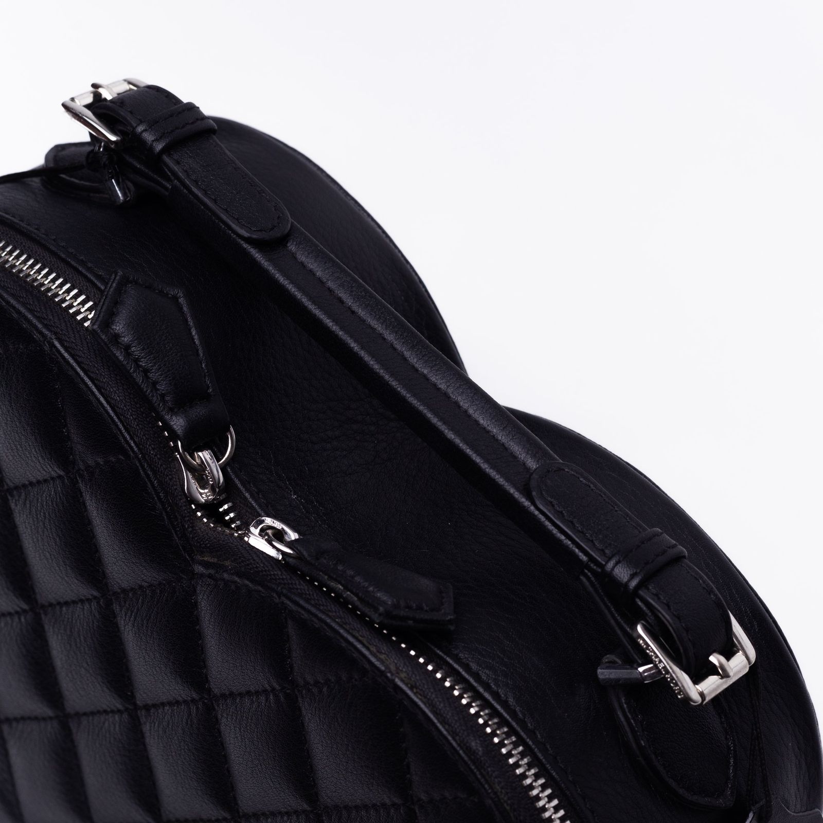 Heart Shape Queen Bag, view 7