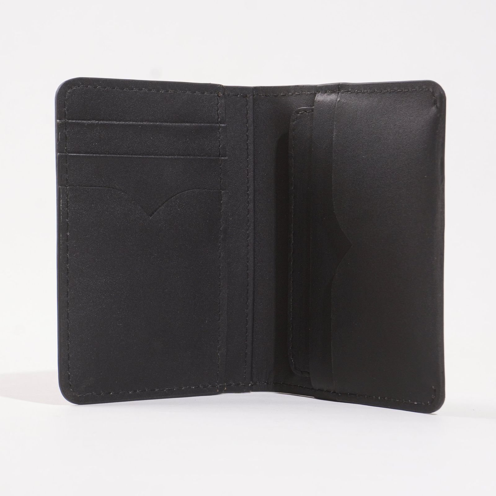 Magnetic Majestic Case, view 3