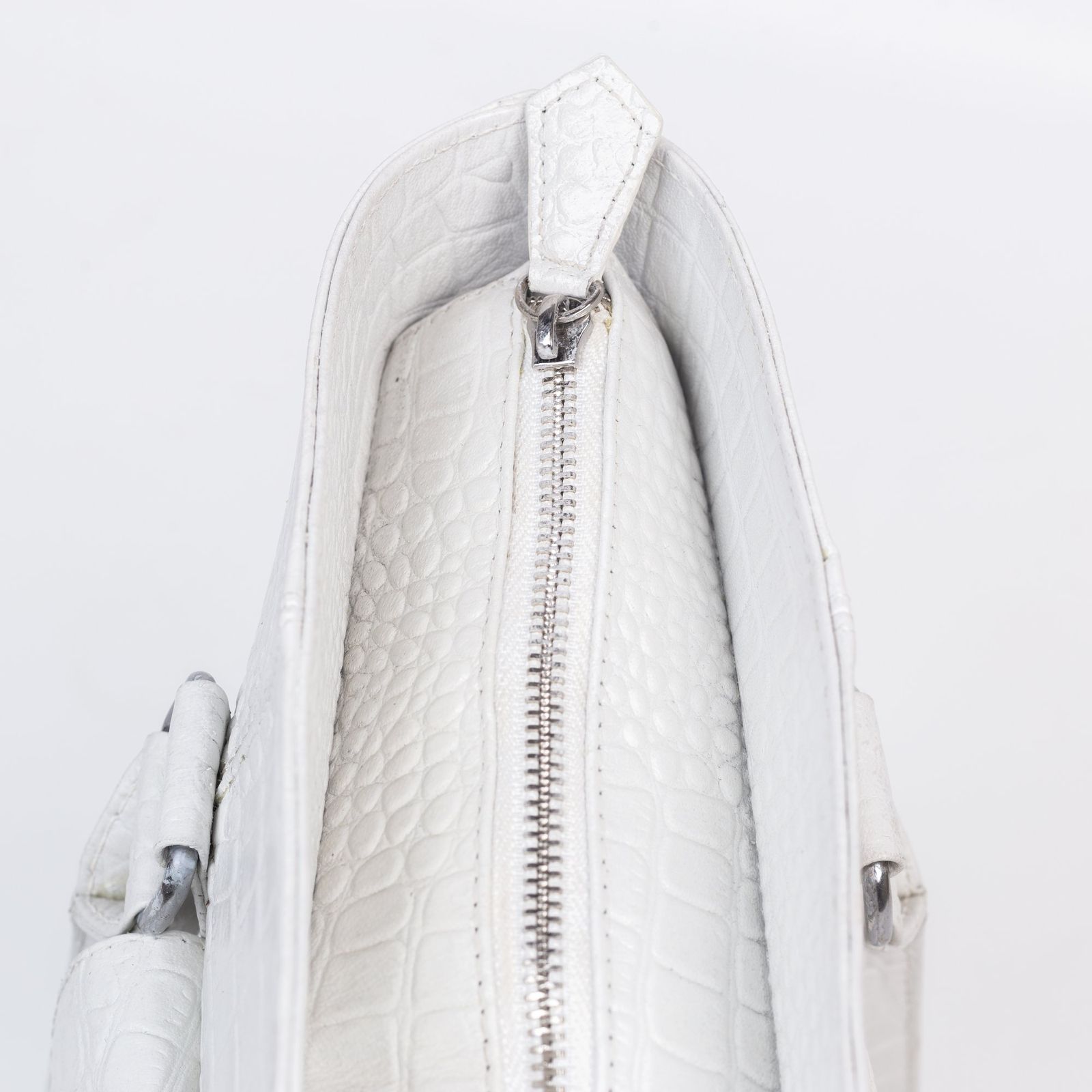 Ultimated White Croc, second view