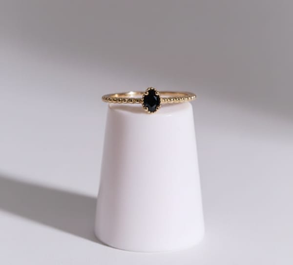 Natural Black Oval Cut - Ring - Hover