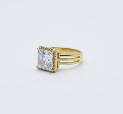 Sizzling Single Stone Gold - Ring - Hover