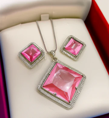 Luxury Diamond Green - Jewelry Set - Image 3