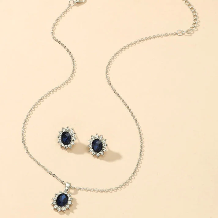 Crystal Diamond Silver - Jewelry Set - Hover