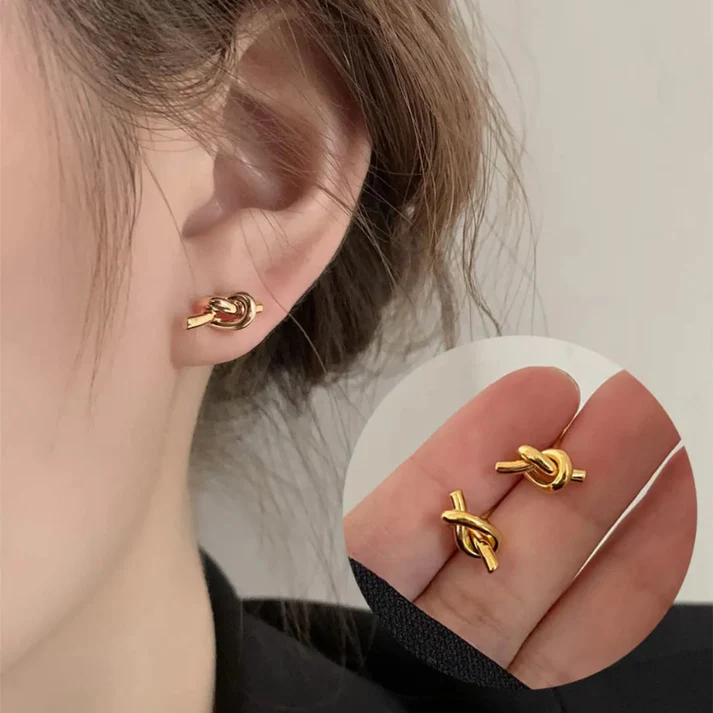 Line Knotted Stud - Earrings
