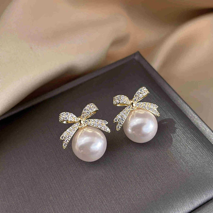Bow-knot Pearl - Earrings - Image 3