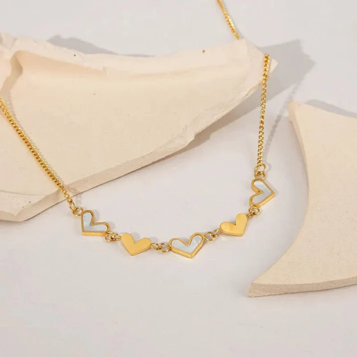 Heart-Shaped Pendant - Necklace - Image 5