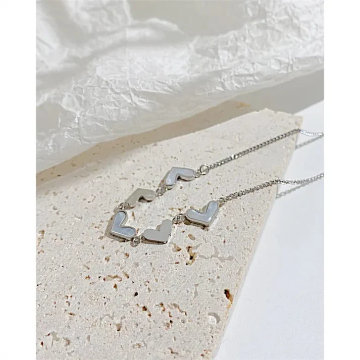 Heart-Shaped Pendant - Necklace - Image 6