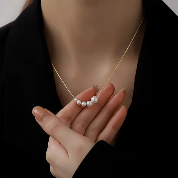 Trendy Faux Pearl - Necklace