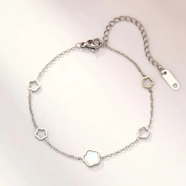 Five Leaf Shell Flower - Bracelet - Hover