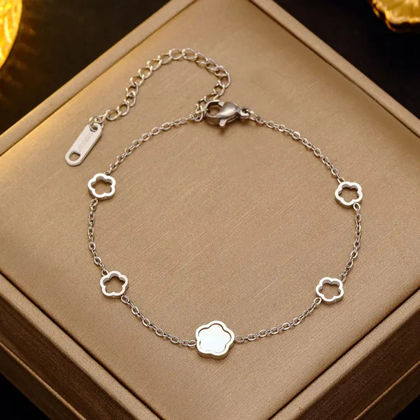 Five Leaf Shell Flower - Bracelet - Image 5