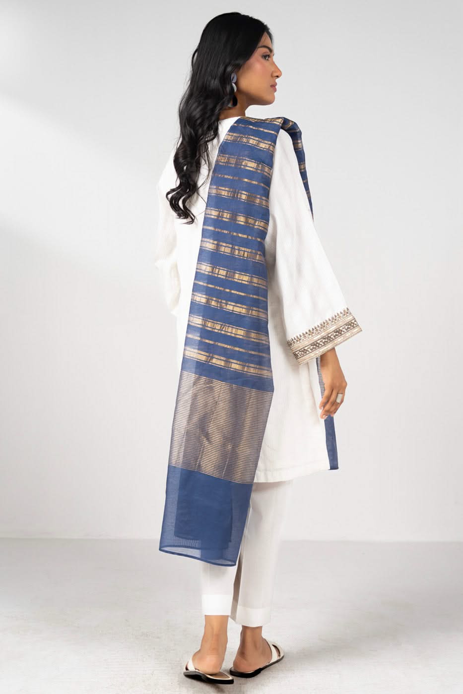 RTW | SHIRT & DUPATTA view 4