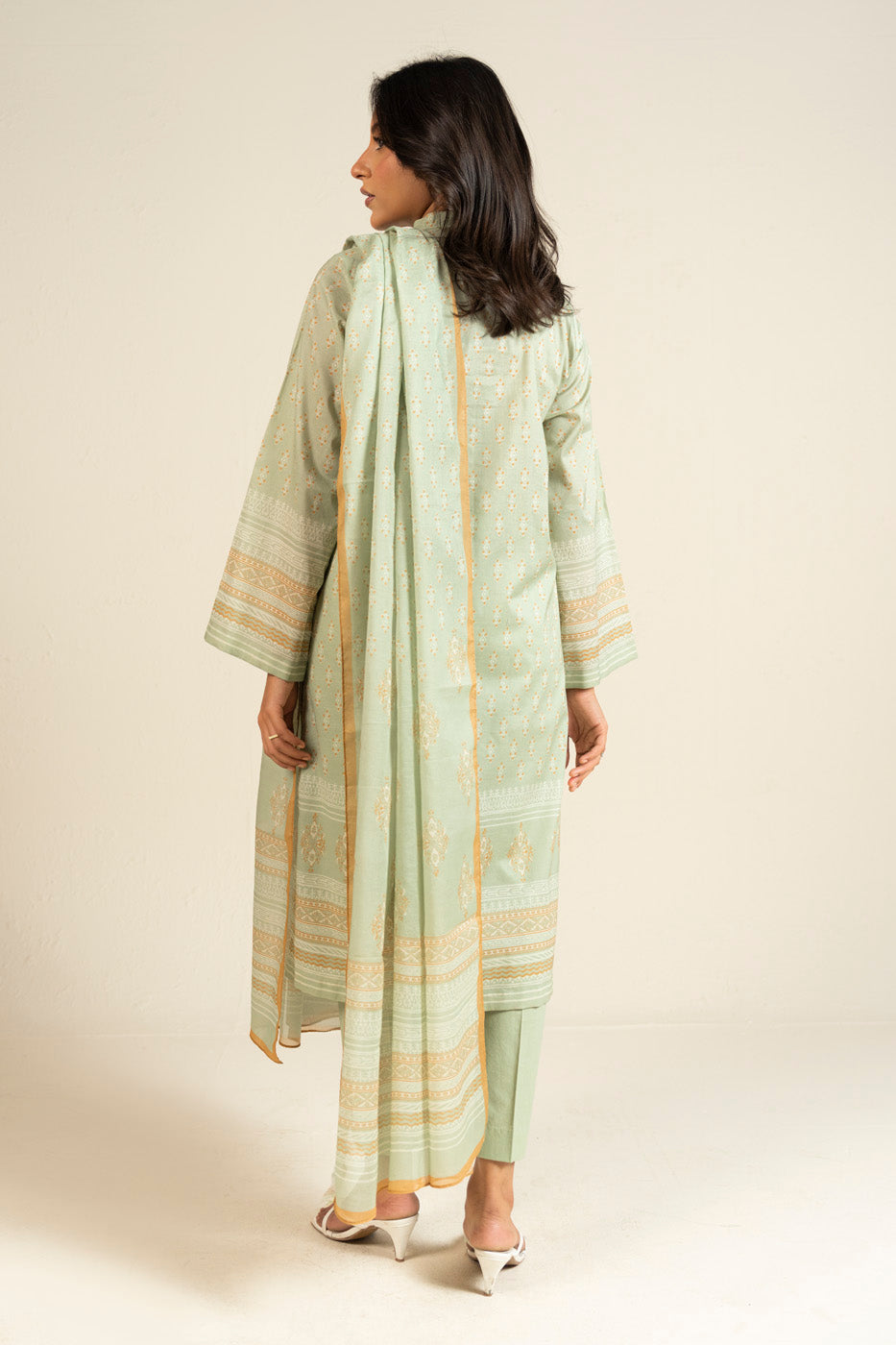 RTS  | SHIRT, TROUSER & DUPATTA view 4