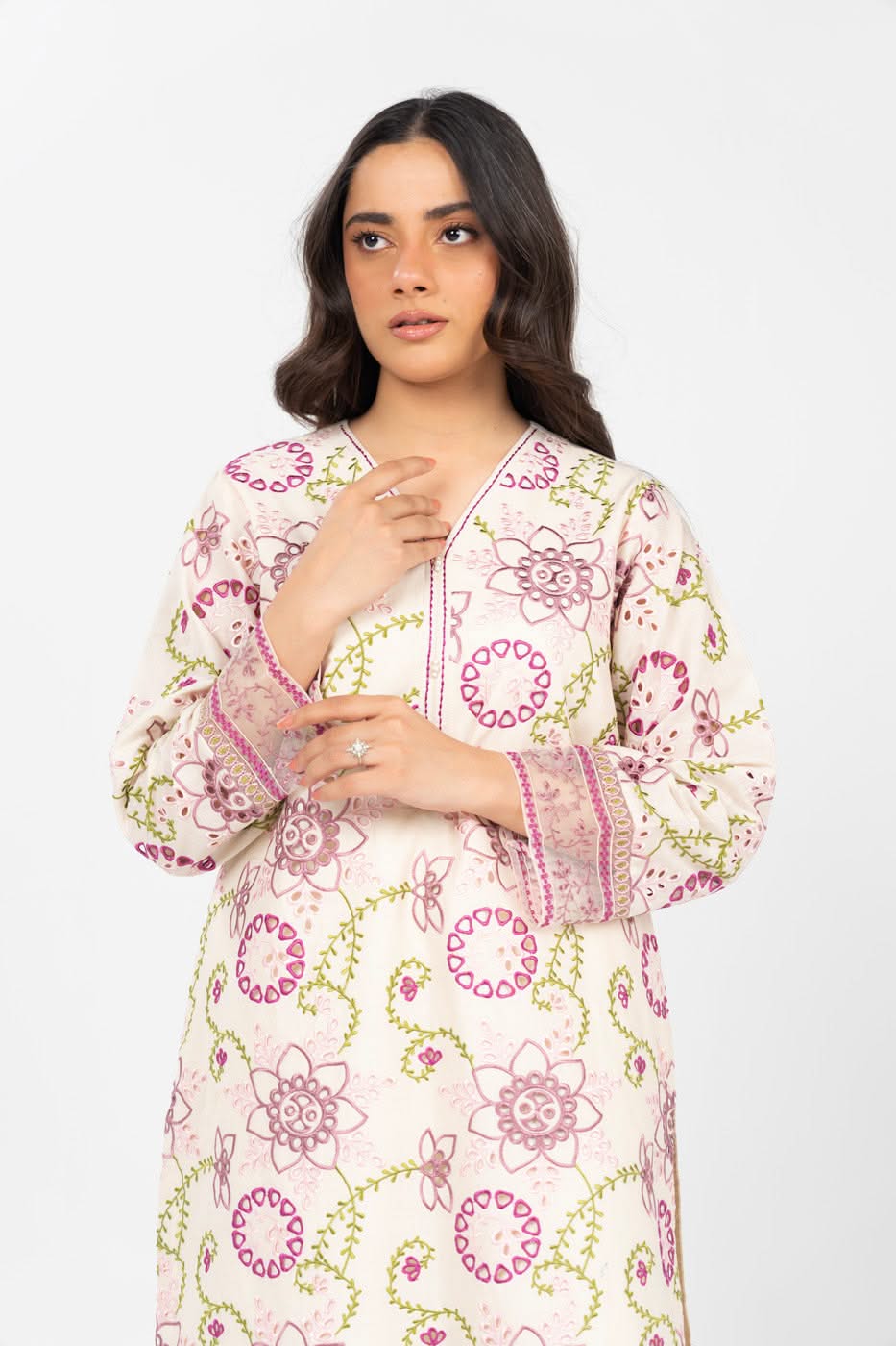 RTW | SHIRT, TROUSER & DUPATTA alternate view