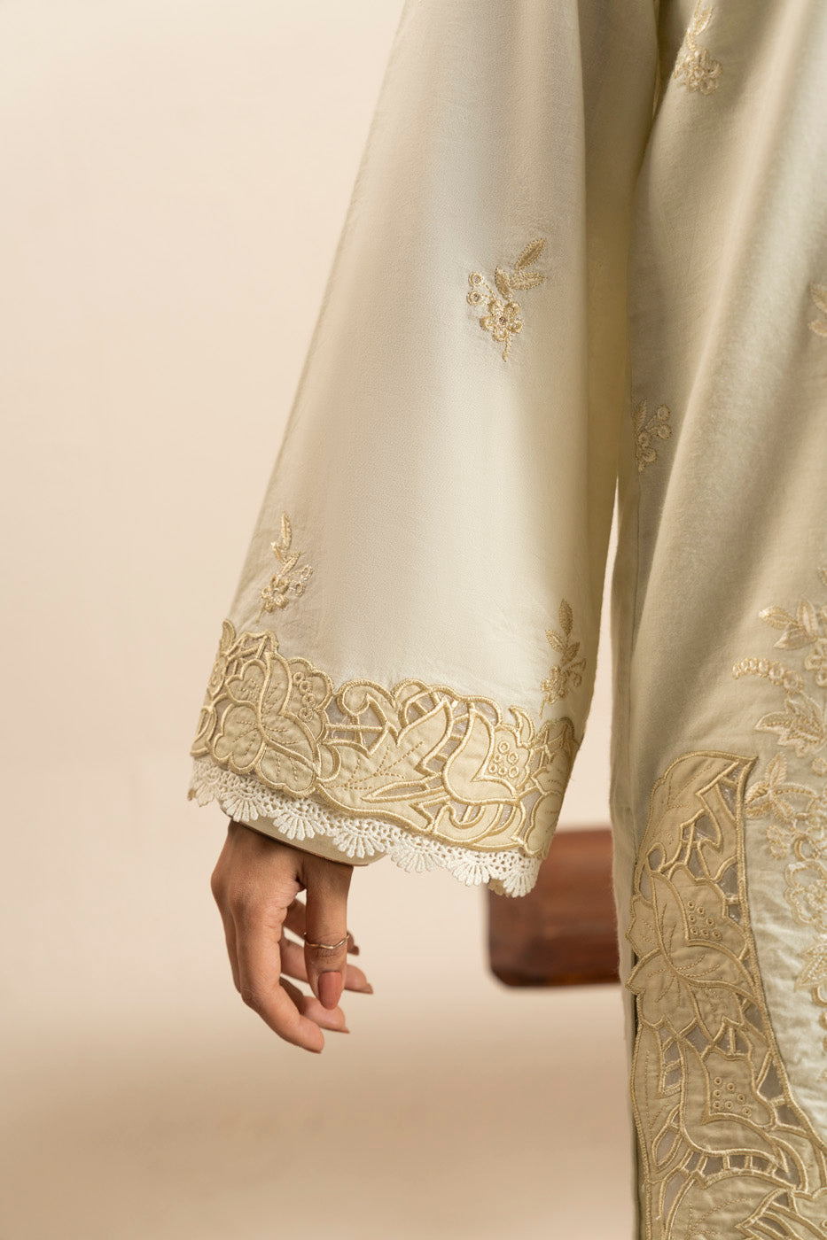 RTS  | SHIRT, TROUSER & DUPATTA view 3
