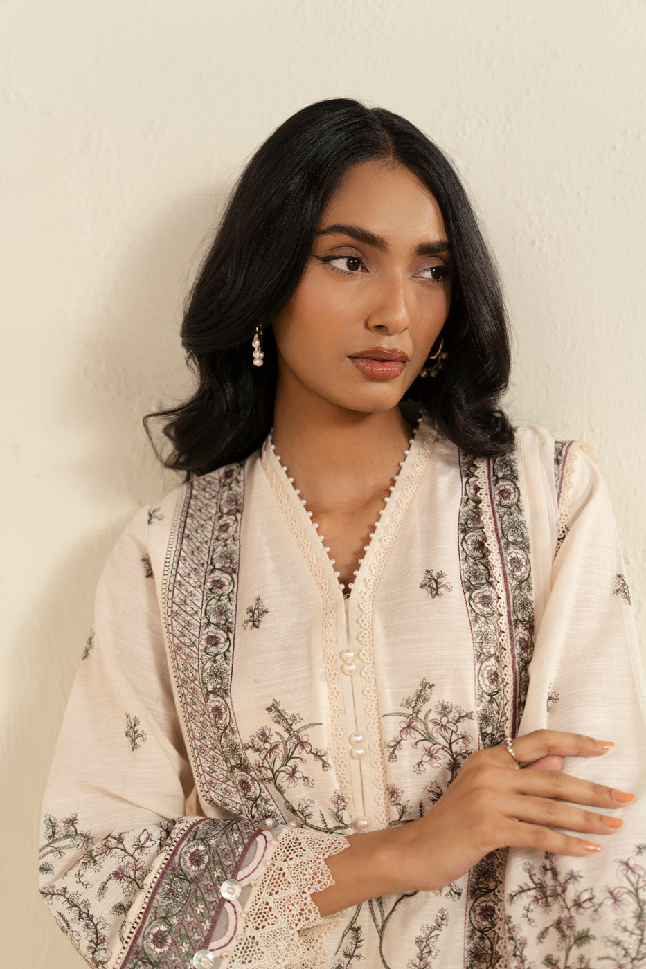 RTS | SHIRT, TROUSER & DUPATTA view 3