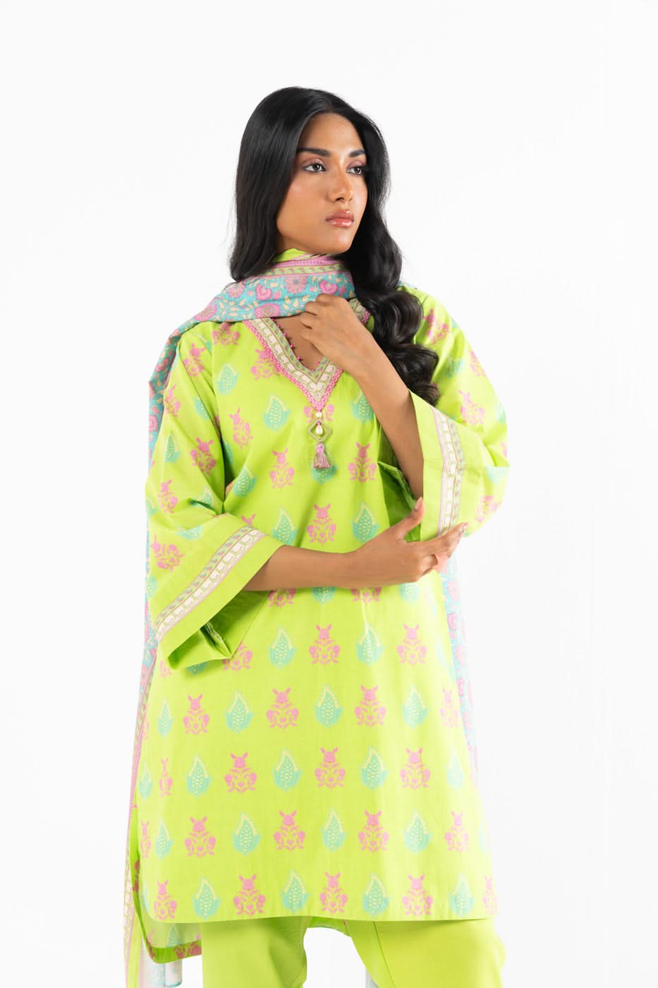 RTS | SHIRT & DUPATTA alternate view