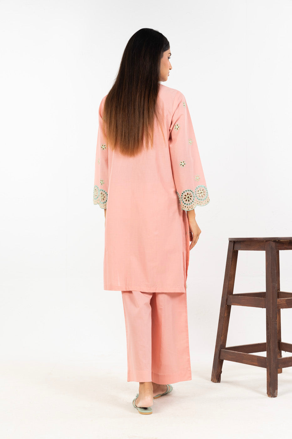 RTW | SHIRT view 4