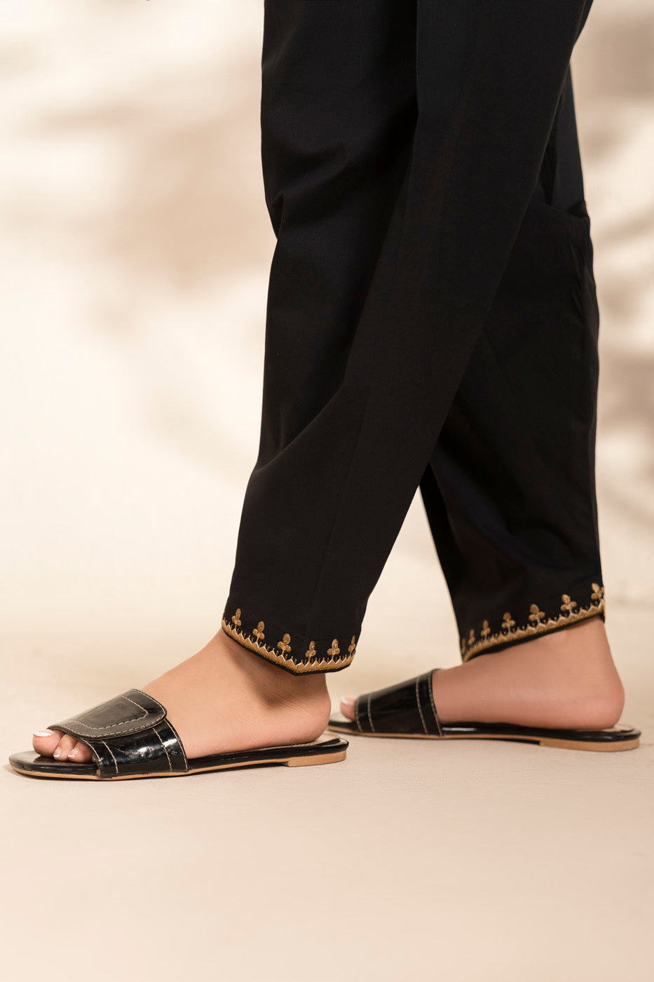 RTW | TROUSER alternate view