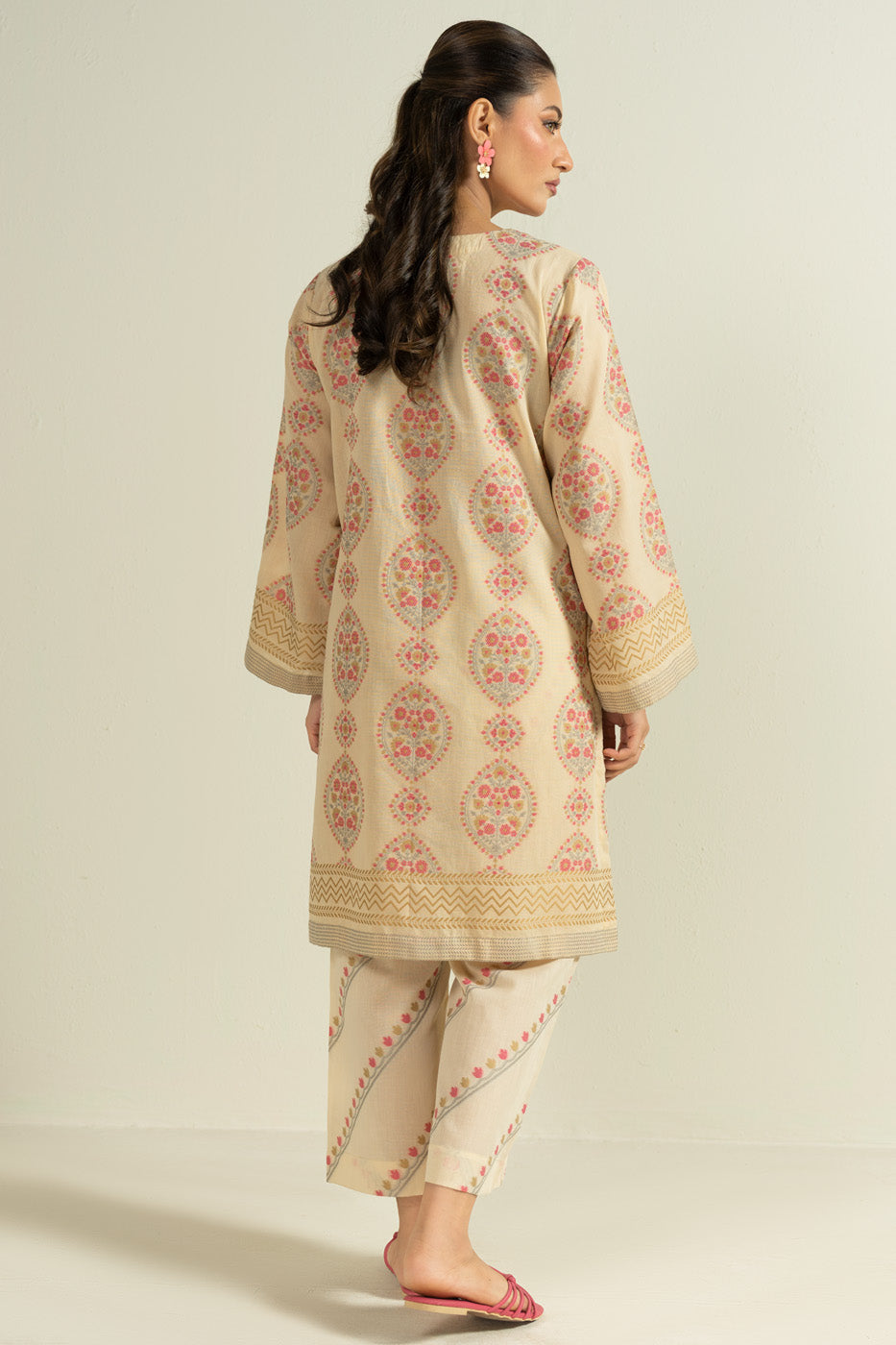 RTW | SHIRT & TROUSER view 4