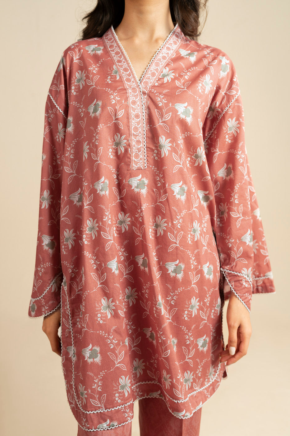 RTS | SHIRT, TROUSER & DUPATTA view 3