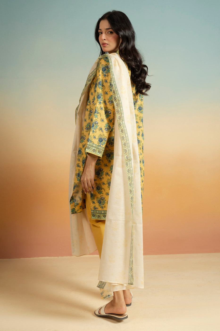 RTS  | SHIRT, TROUSER & DUPATTA view 4