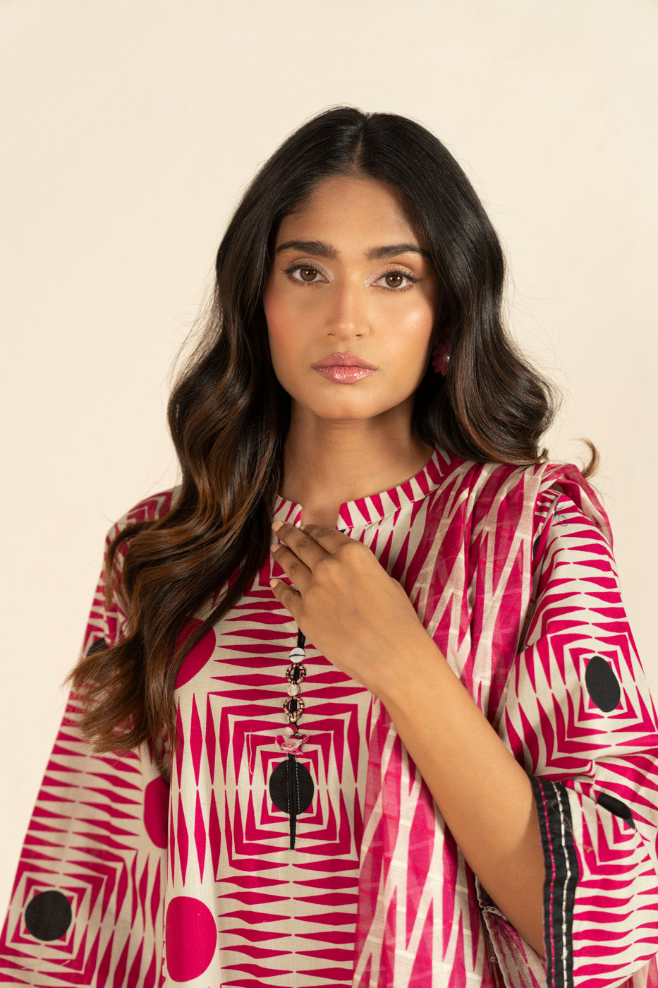 RTW | SHIRT & DUPATTA view 3