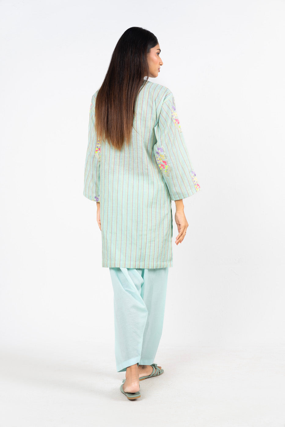 RTW | SHIRT view 4