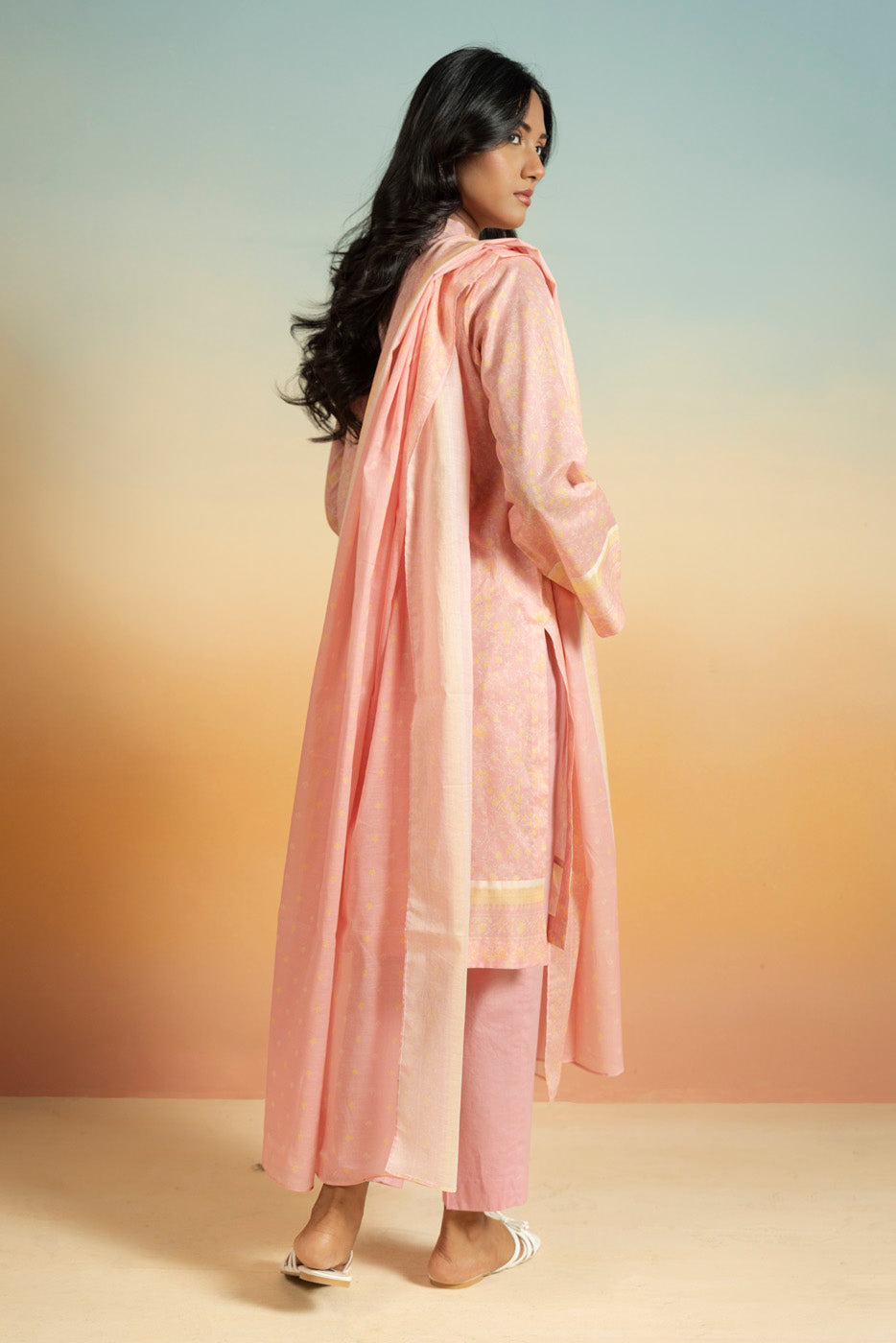 RTS  | SHIRT, TROUSER & DUPATTA view 4