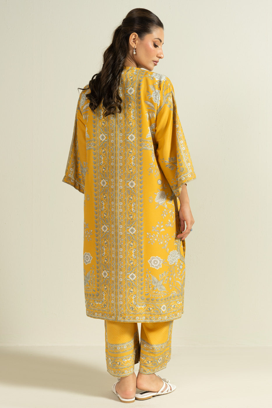 RTW | SHIRT & TROUSER view 4