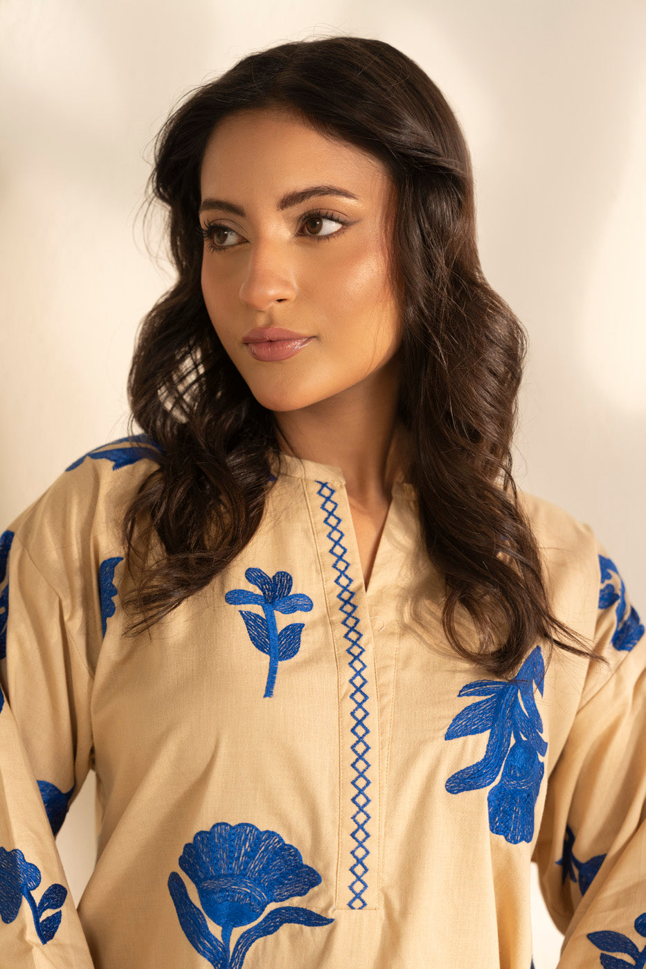 RTW | SHIRT alternate view