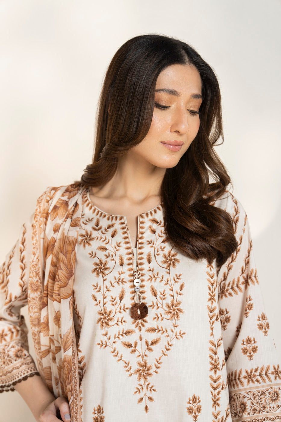 RTS | SHIRT, TROUSER & DUPATTA alternate view