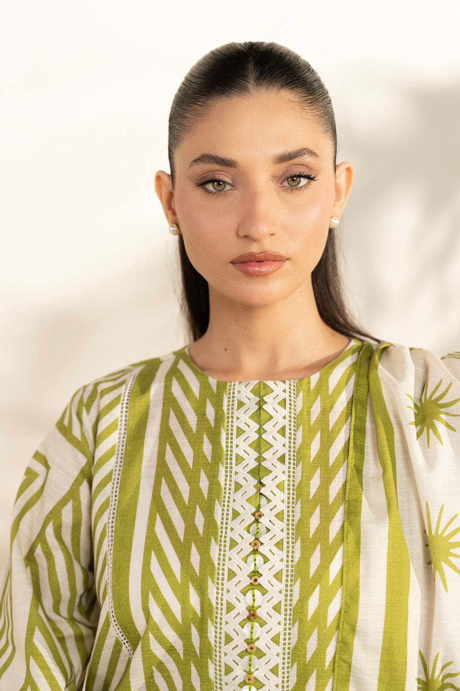 RTS | SHIRT, TROUSER & DUPATTA view 3