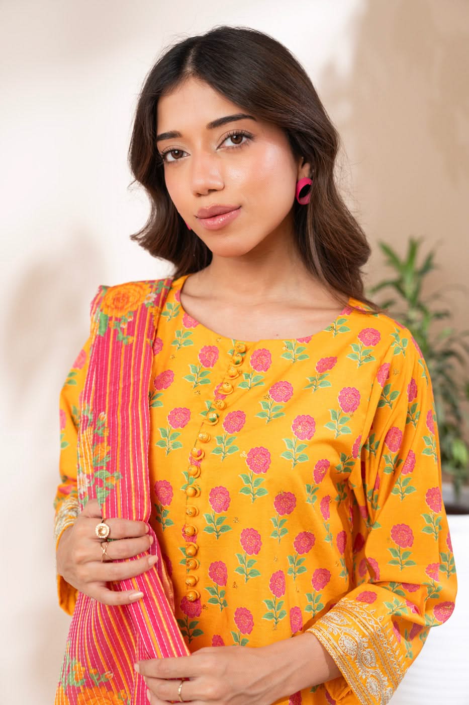 RTW | SHIRT & DUPATTA view 3