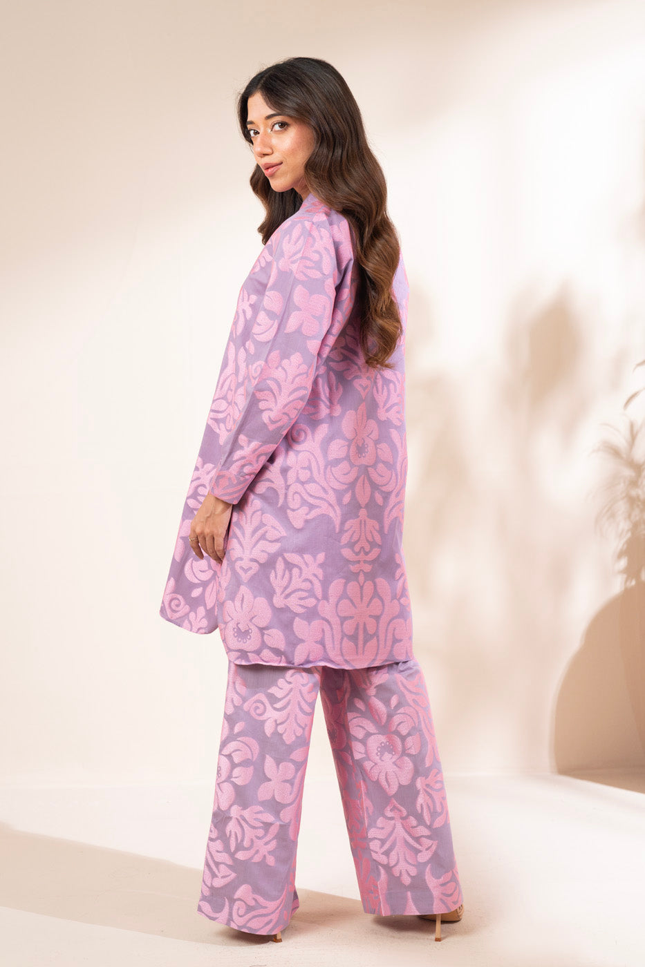 RTW | SHIRT view 4