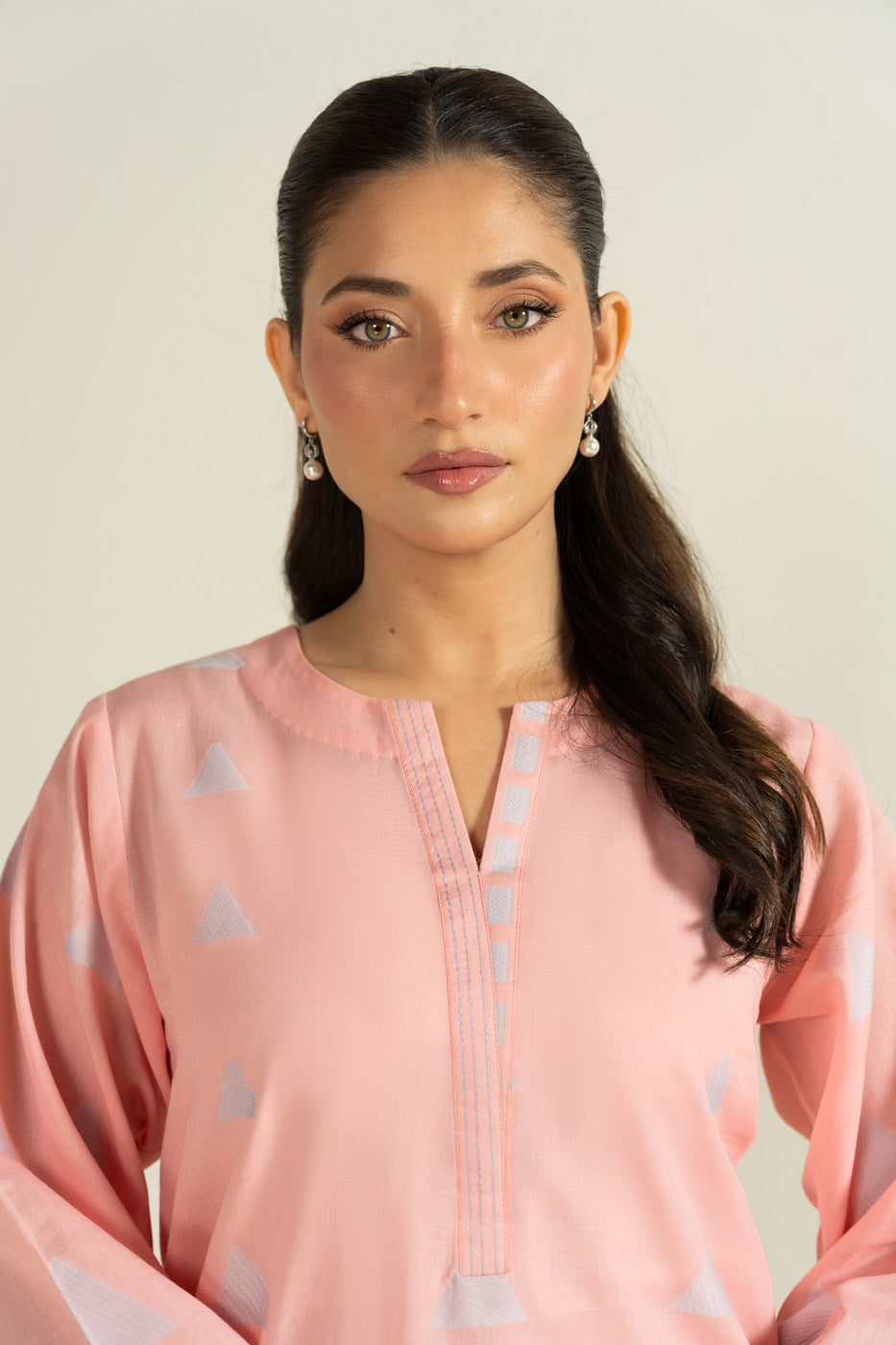 RTW | SHIRT & TROUSER view 3
