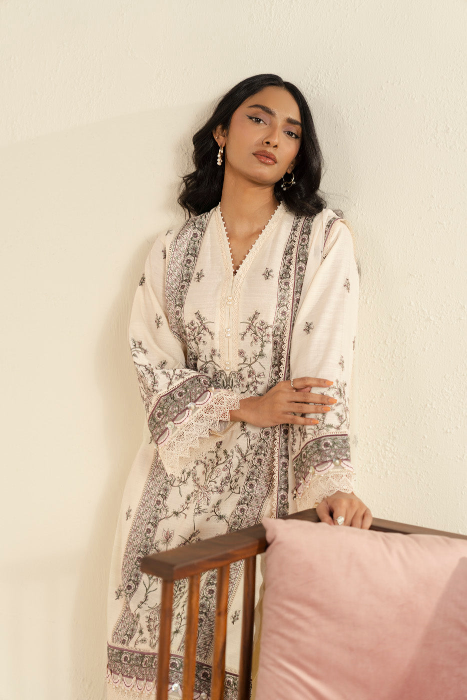 RTS | SHIRT, TROUSER & DUPATTA alternate view