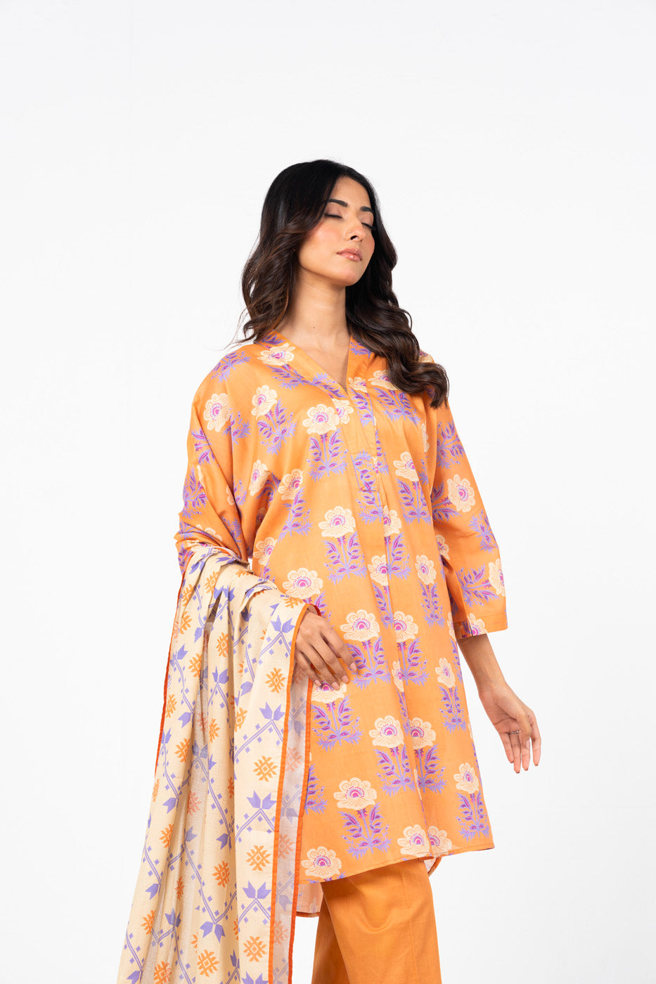 RTS | SHIRT, TROUSER & DUPATTA alternate view