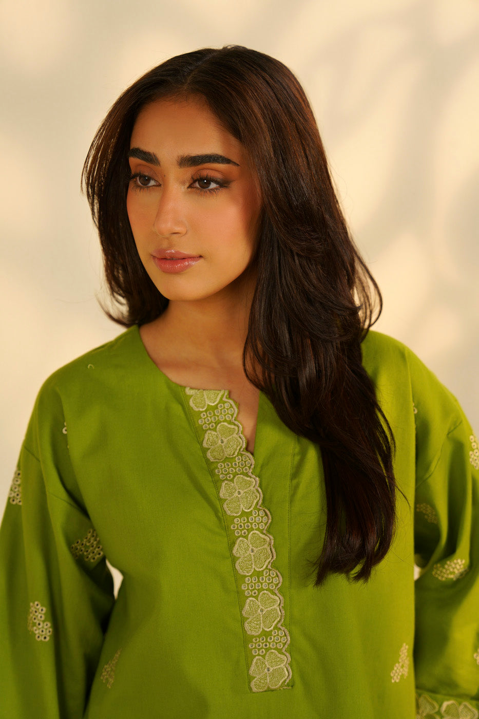 RTW | SHIRT & SHALWAR view 3