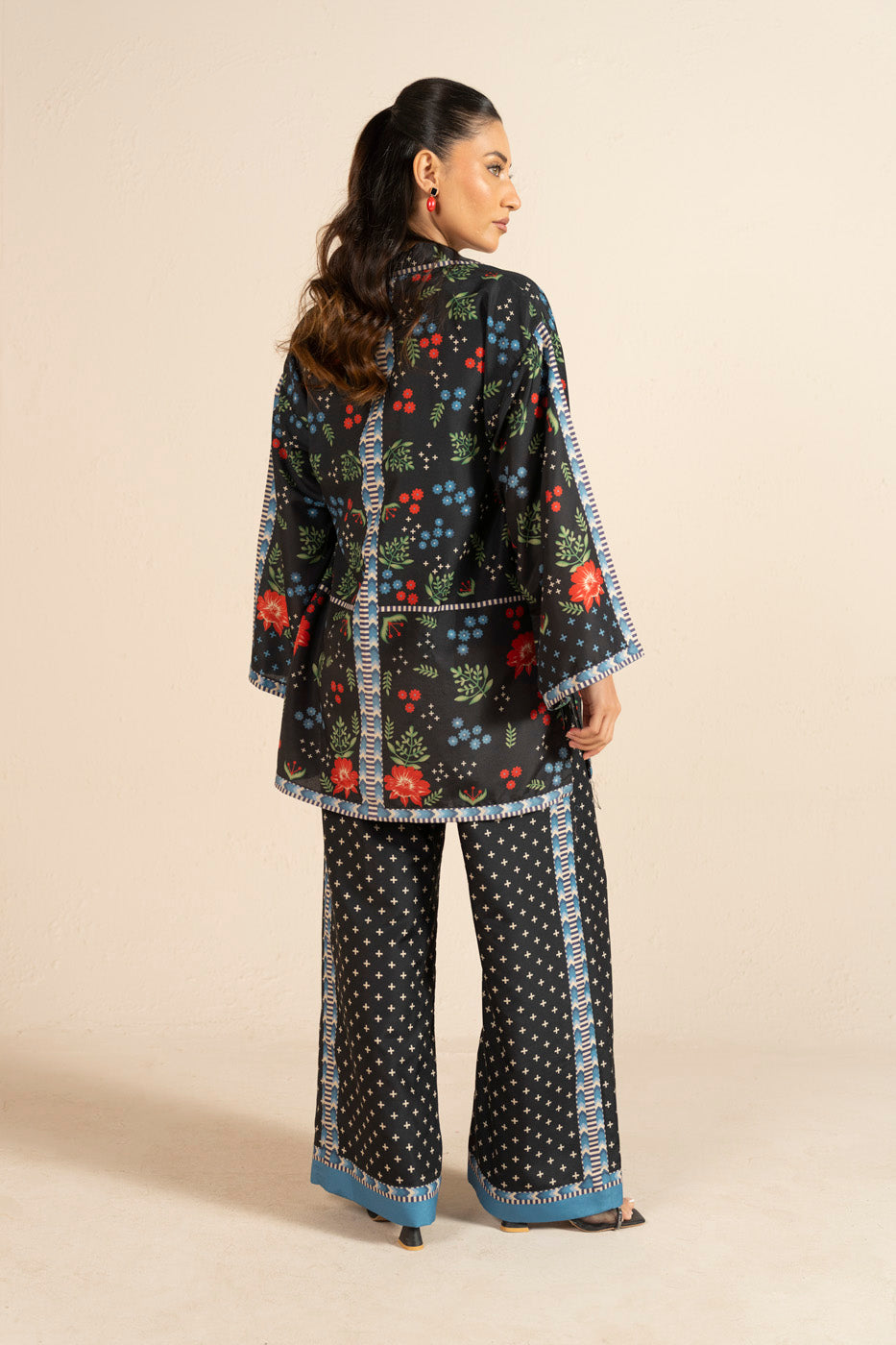 RTW | SHIRT & TROUSER view 4