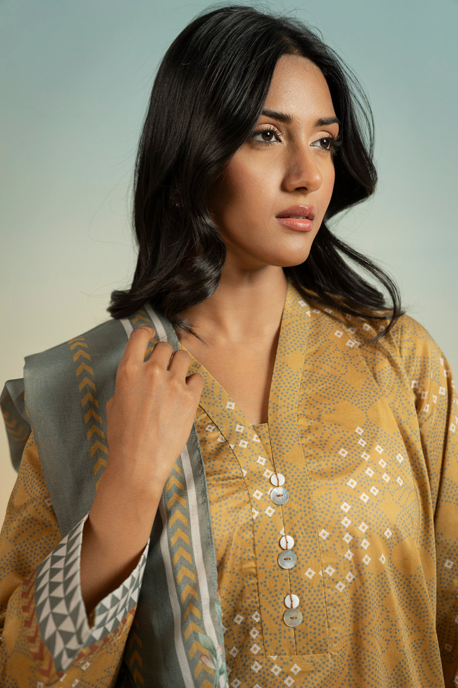 RTS  | SHIRT, TROUSER & DUPATTA view 3
