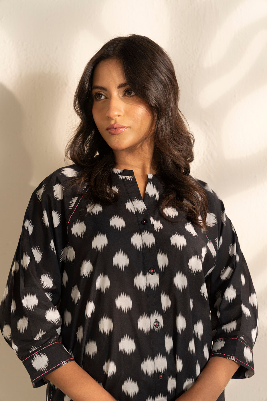 RTW | SHIRT view 3